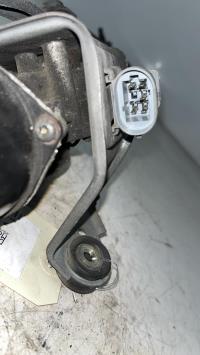 Moteur essuie glace avant