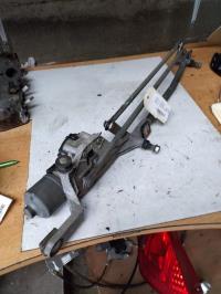 Moteur essuie glace avant