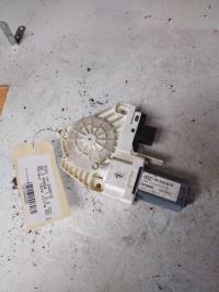 Moteur leve vitre avant gauche