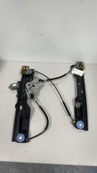 Mecanisme de leve vitre electrique avant gauche