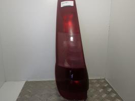 Fanale posteriore principale sinistro (luci)