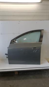 Porte avant gauche
