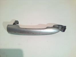 Poignee porte avant gauche