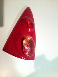 Fanale posteriore principale sinistro (luci)