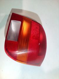 Fanale posteriore principale destro (luci)