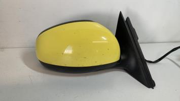 Retrovisor derecho
