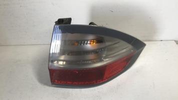 Fanale posteriore principale destro (luci)