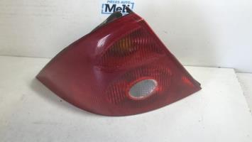 Fanale posteriore principale sinistro (luci)