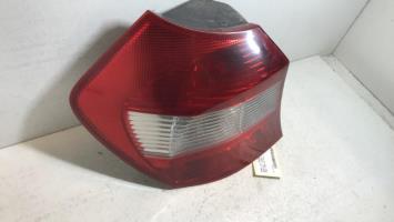 Fanale posteriore principale sinistro (luci)