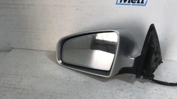 Retrovisor izquierdo