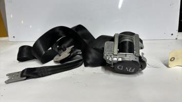 Ceinture arriere droit
