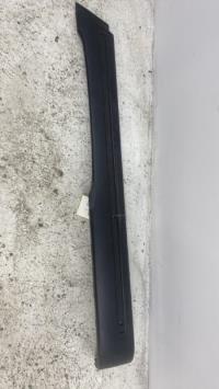 Baguette d'aile arrière gauche