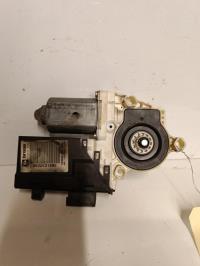 Moteur leve vitre avant gauche