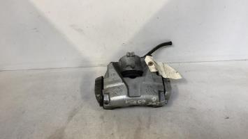 Etrier avant gauche (freinage)