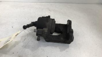Etrier avant gauche (freinage)