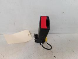 Attache ceinture arriere gauche