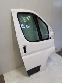 Porte avant droit