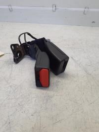 Attache ceinture arriere gauche