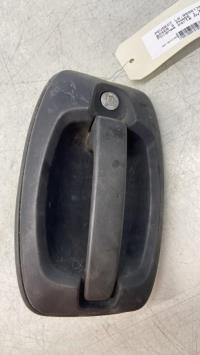 Poignee porte avant gauche