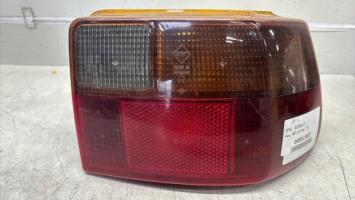 Feu arriere principal droit (feux)