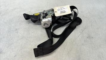 Ceinture avant droit