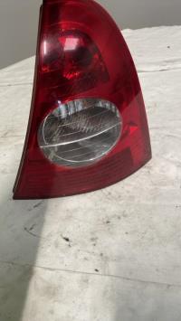 Fanale posteriore principale destro (luci)