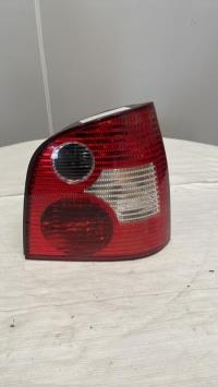 Fanale posteriore principale destro (luci)