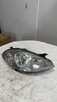 Gruppo ottico anteriore principale destro (luci)(faro)