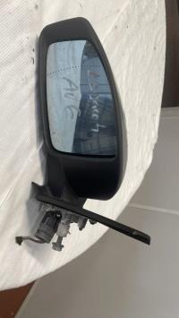 Retrovisor izquierdo