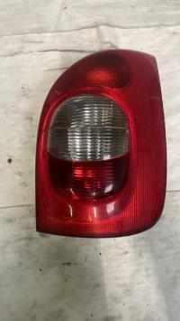 Fanale posteriore principale destro (luci)