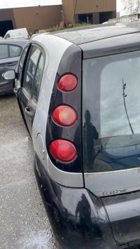 Feu arriere principal gauche (feux)