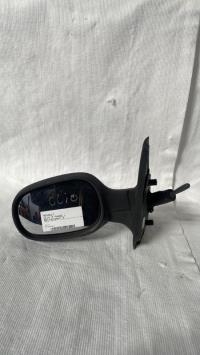 Retrovisor izquierdo