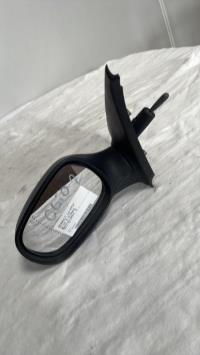 Retrovisor izquierdo