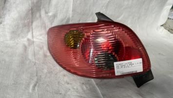 Fanale posteriore principale sinistro (luci)