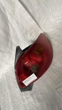 Fanale posteriore principale destro (luci)