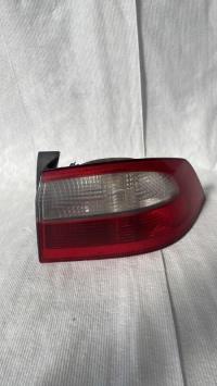 Fanale posteriore principale destro (luci)