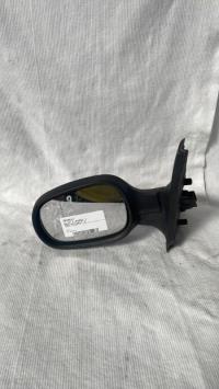 Retrovisor izquierdo