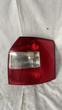 Fanale posteriore principale destro (luci)