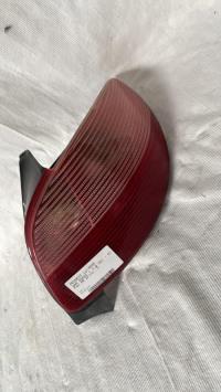 Fanale posteriore principale destro (luci)