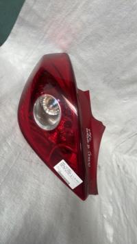 Fanale posteriore principale sinistro (luci)