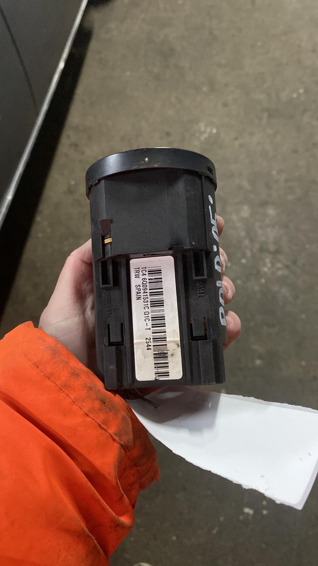 Commande de phare VOLKSWAGEN POLO 4 PHASE 1  - 1