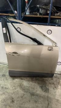 Porte avant droit