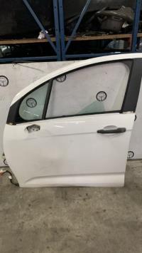 Porte avant gauche