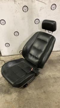 Siege avant droit