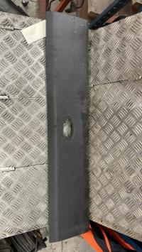Baguette d'aile arrière gauche