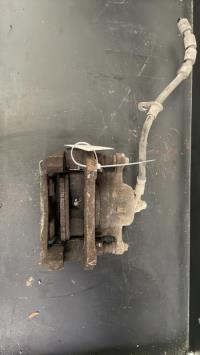Etrier avant gauche (freinage)