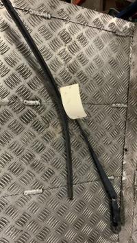 Bras essuie glace avant droit