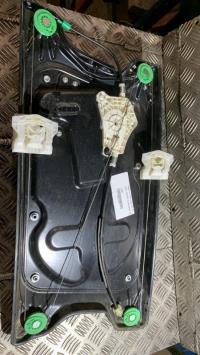 Leve vitre electrique avant droit