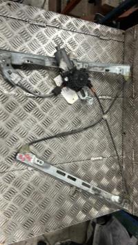 Leve vitre electrique avant droit