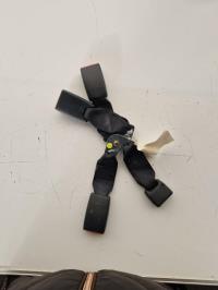Attache ceinture arriere centrale